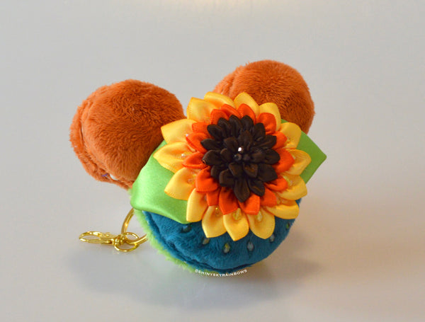 Arendelle Winter and Summer Macaron Plush accessory