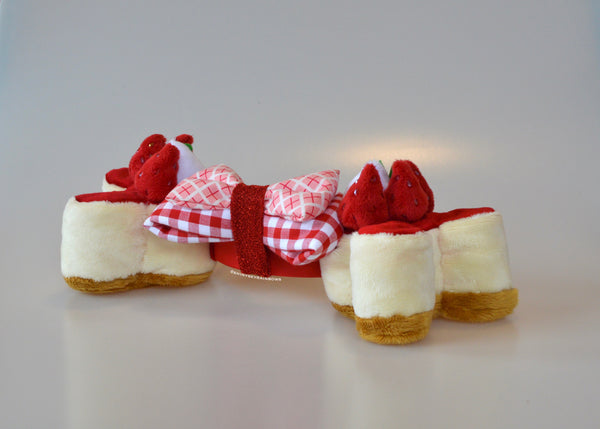 Strawberry Topped Classic Cheesecake Ears