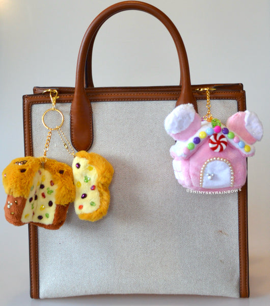 Coming soon, November 2nd at 6pm PST/ Pre-order (ship in 2-4 weeks) Holiday Panettone Plush Ornament Accessory Key Chain
