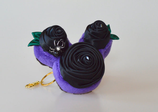 Coming soon, August 30th at 6pm PST/ Pre-order (ship in 2-4 weeks) 1 Spooky Rose Frosting Cake Plush Accessory