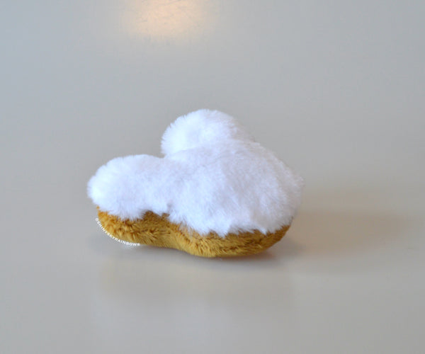 Coming soon, March 9th at 6pm PST/ Pre-order (ship in 1-3 weeks) Fluffy Beignet Plush Keychain Accessory