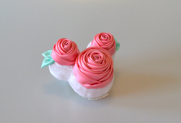 Coming soon, May 3rd at 6pm PST/ Pre-order (ship in 2-4 weeks) Rose Frosting Cake Plush Accessory