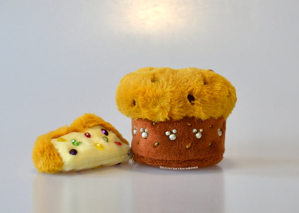 Coming soon, November 2nd at 6pm PST/ Pre-order (ship in 2-4 weeks) Holiday Panettone Plush Ornament Accessory Key Chain