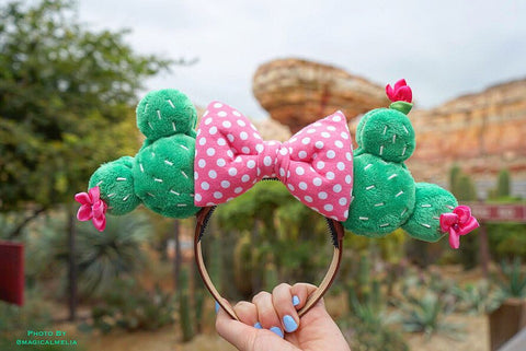 Cactus Macaron Ears / Polka dot pink bow