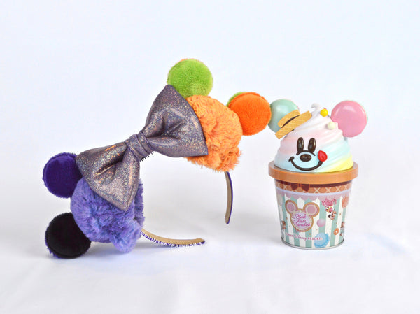 Halloween Ice Cream Ears with macaron toppings